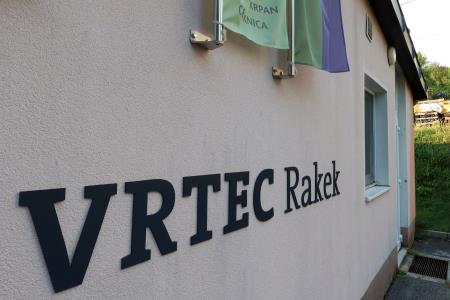 NAPIS VRTEC RAKEK 03 FOTO LJUBO VUKELIČ